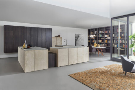 TOPOS | STONE